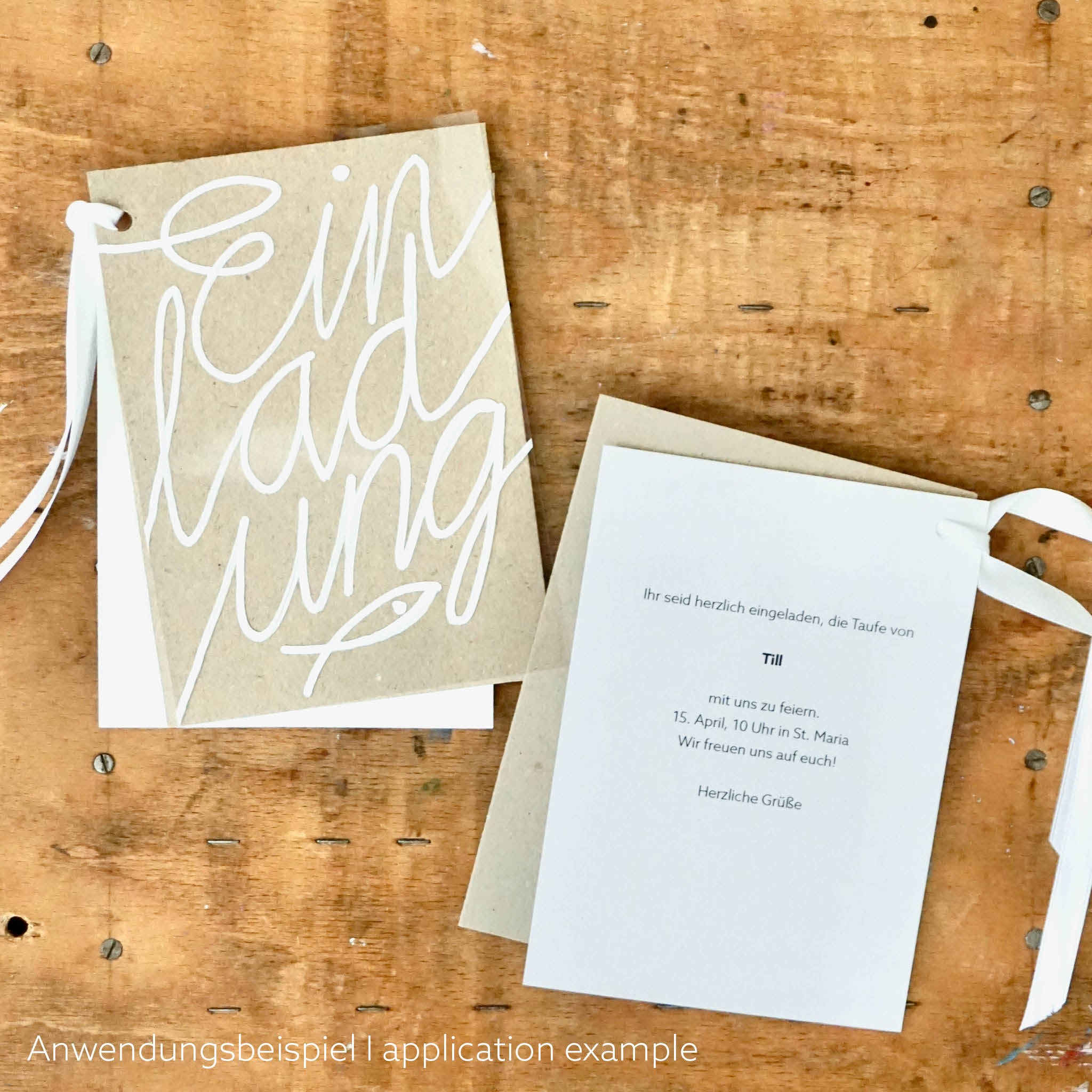 DIY EInladung zur Kommunion oder Konfirmation. Beispielhafte Rückseite mit Textblatt und Einladungstext