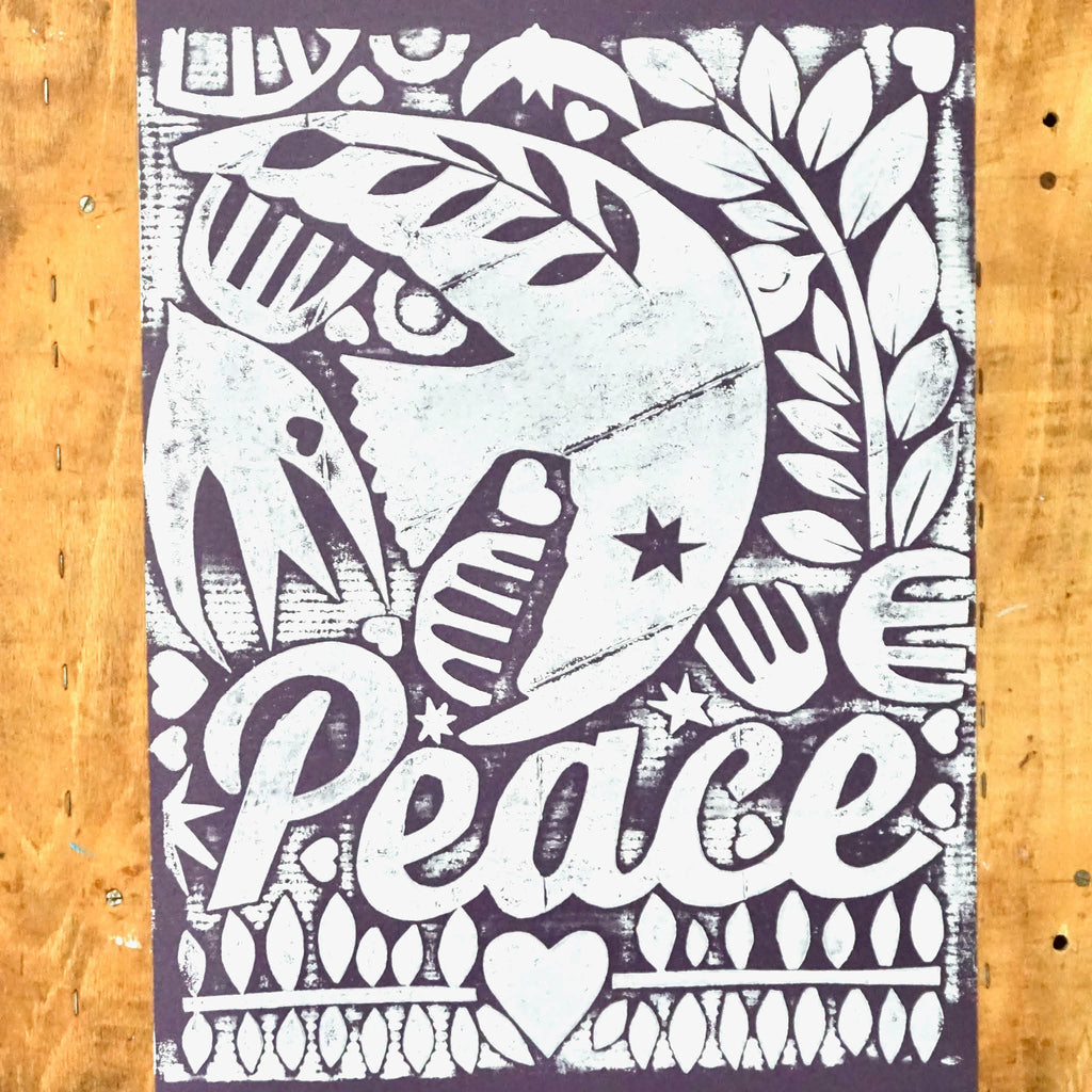 von Hand gedrucktes oster PEACE, A3 mit Milchtütentechnik in Lila