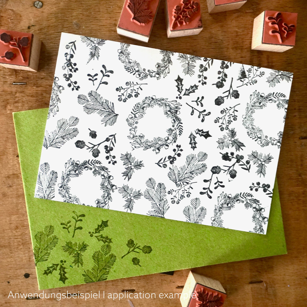 8 Holzstempel mit weihnachtlichen Motiven: Anwendungbeispiel Bestempelte Weihnachtskarte